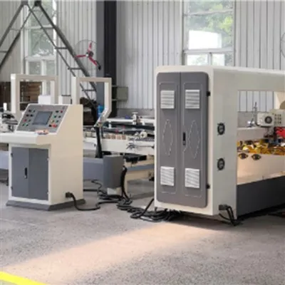 Automatski stroj za savijanje kartona